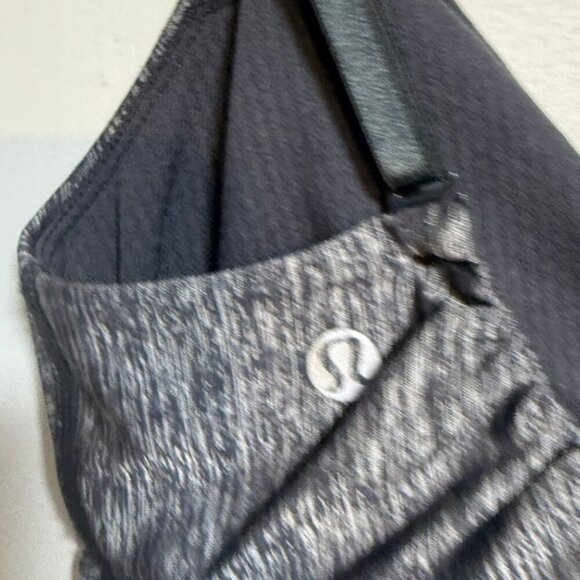 Lululemon Black & Gray Built-In Bra Tank Top Size 8 - Picture 5 of 6